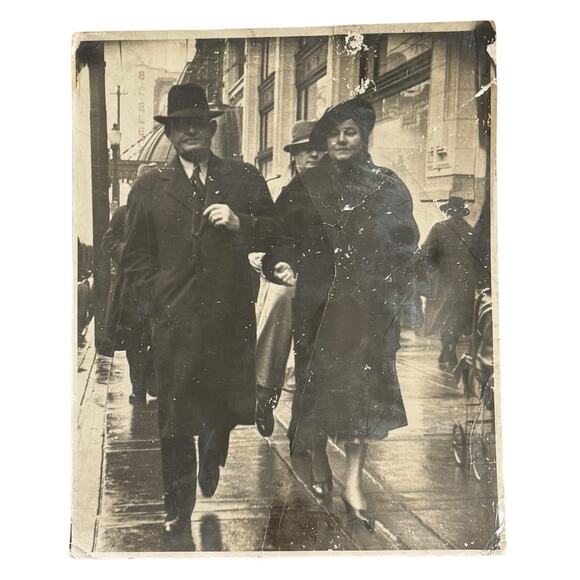 VTG 1938 Vancouver British Columbia Winter Power Couple Walking Stylish READ - Picture 1 of 9